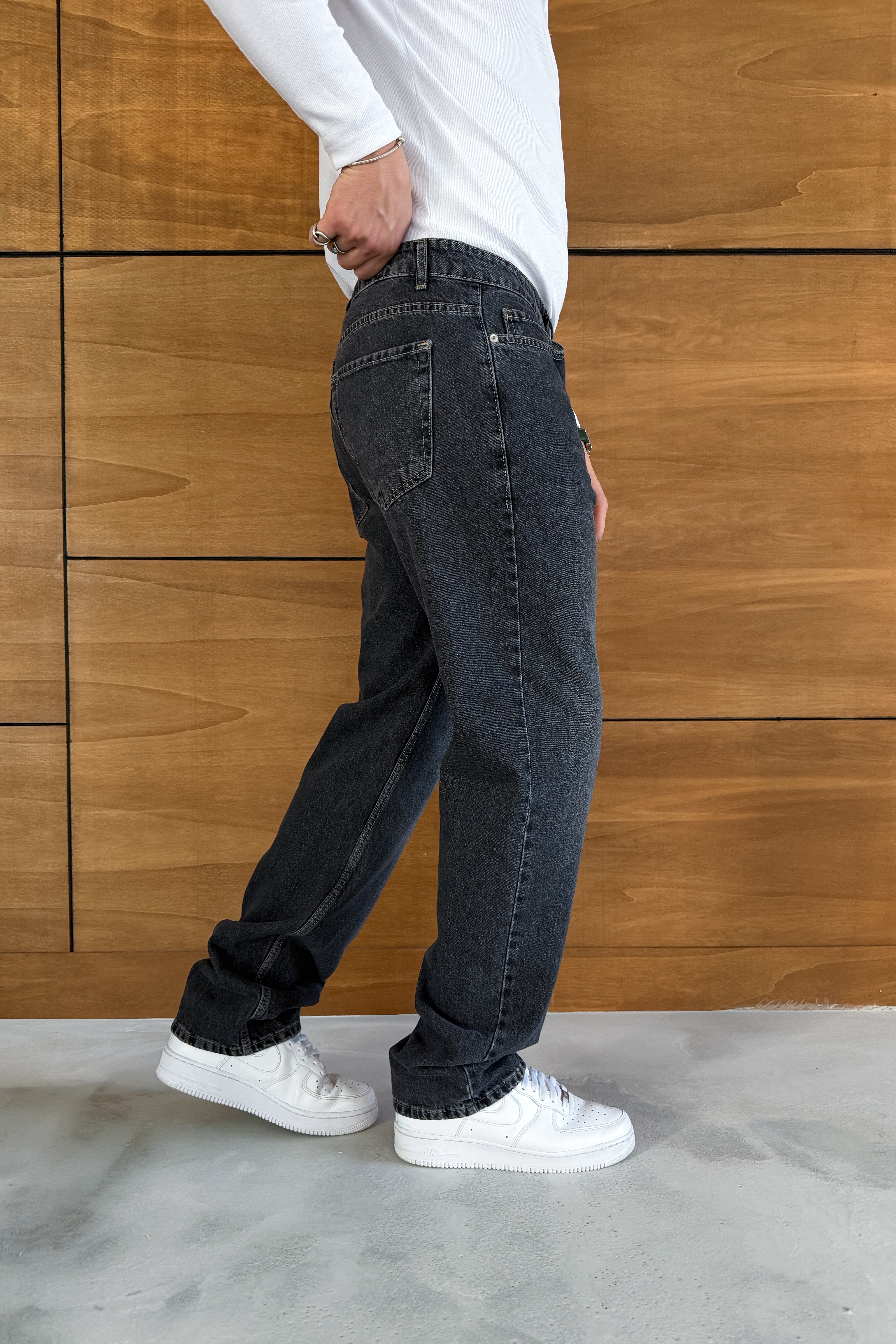 BAGGY FİT TAŞLANMIŞ KOT PANTOLON • ANTRASİT