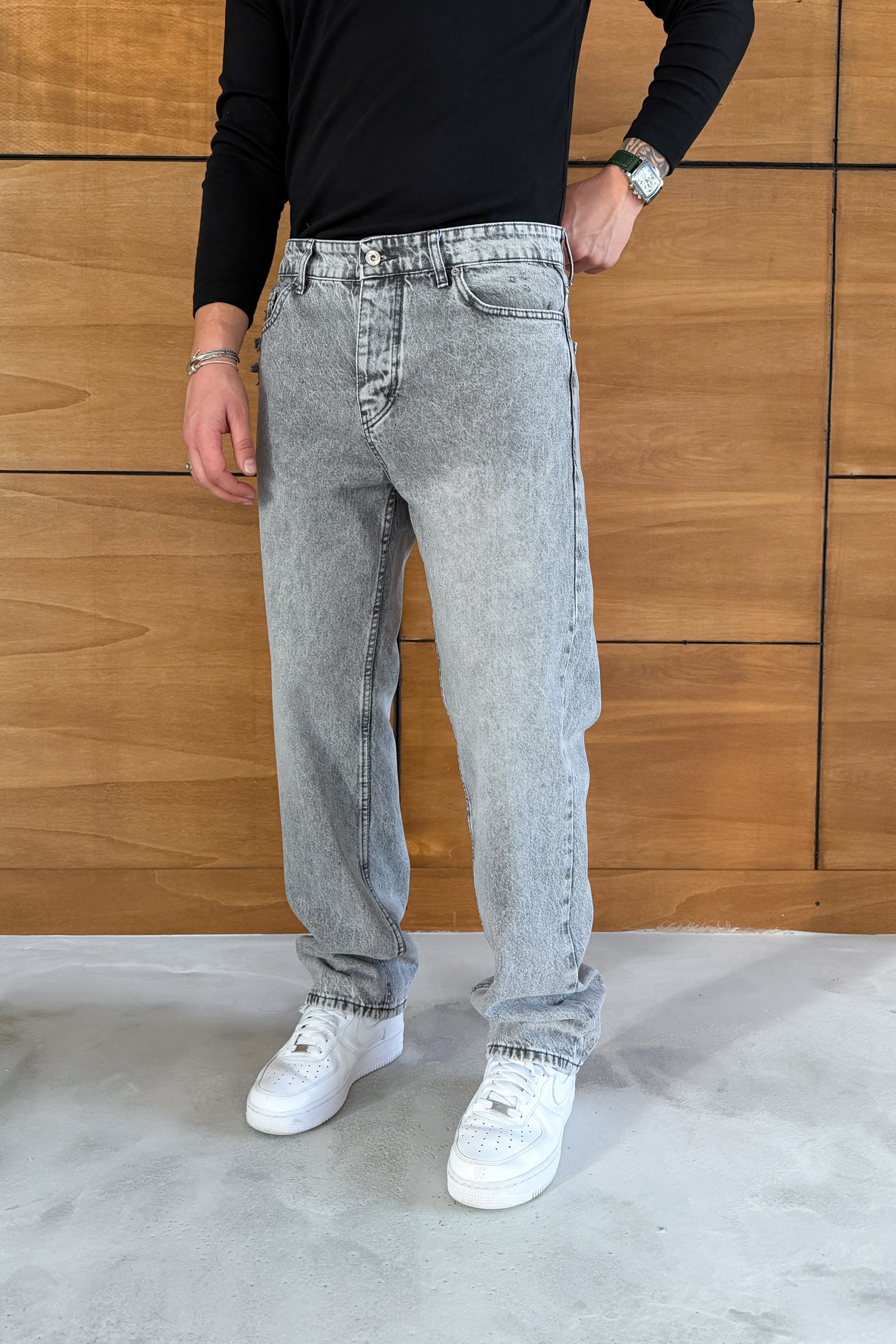 BAGGY FİT CEBİ YIRTIKLI TAŞLANMIŞ KOT PANTOLON • GRİ