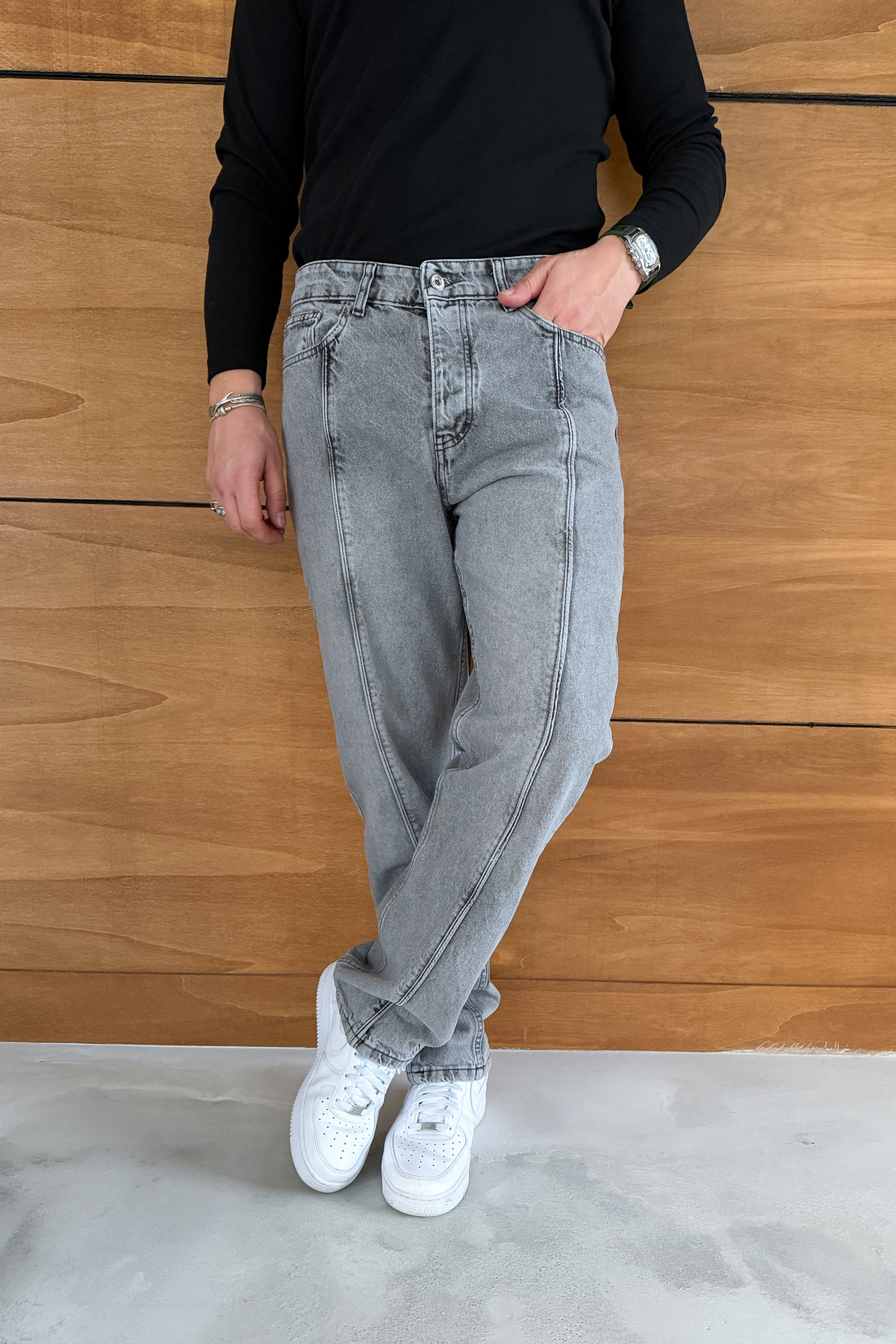 BAGGY FİT DİKİŞ DETAYLI YIKAMALI KOT PANTOLON • GRİ