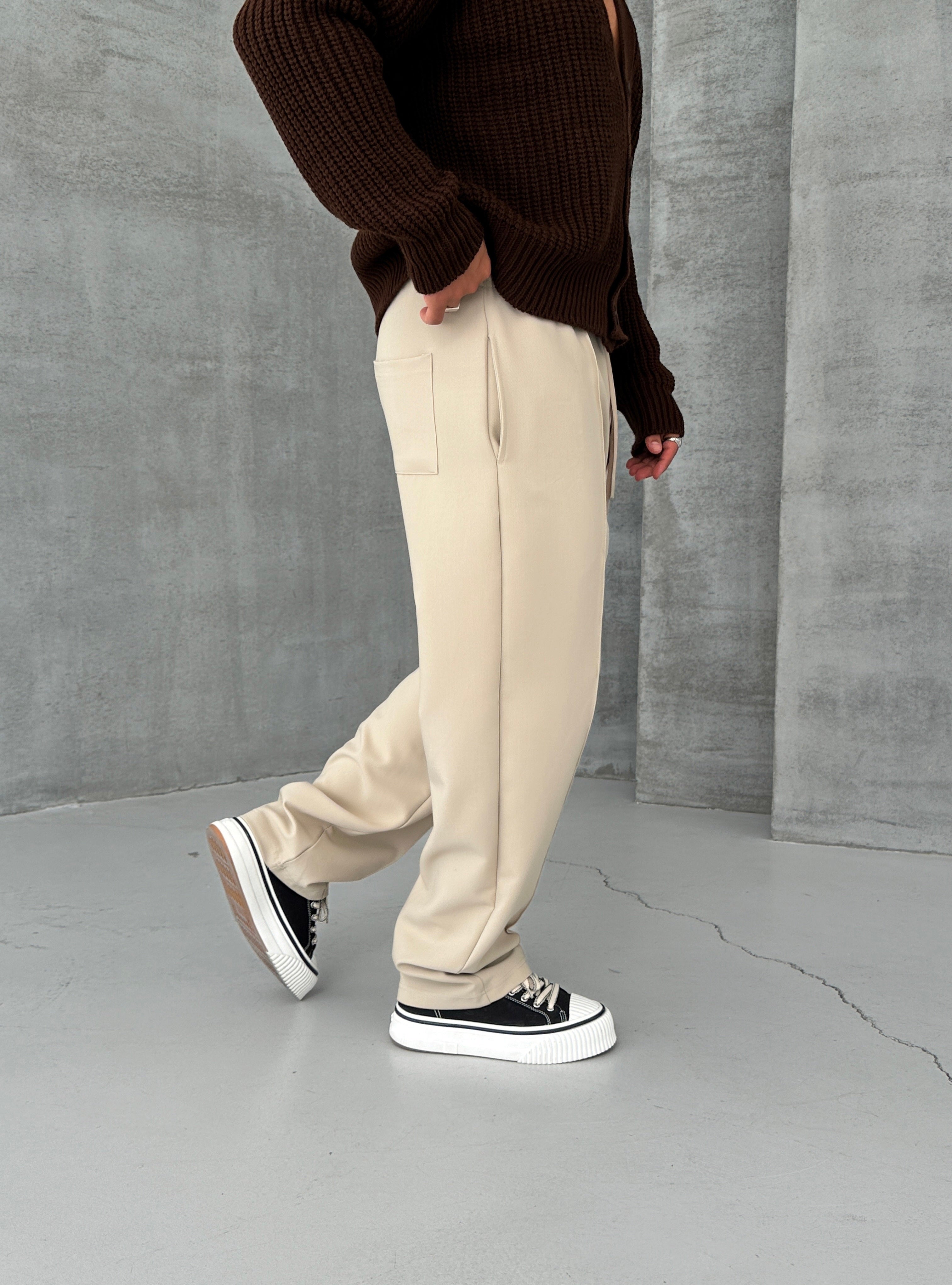 BAGGY KALIP DİKİŞ DETAYLI KUMAŞ PANTOLON•TAŞ