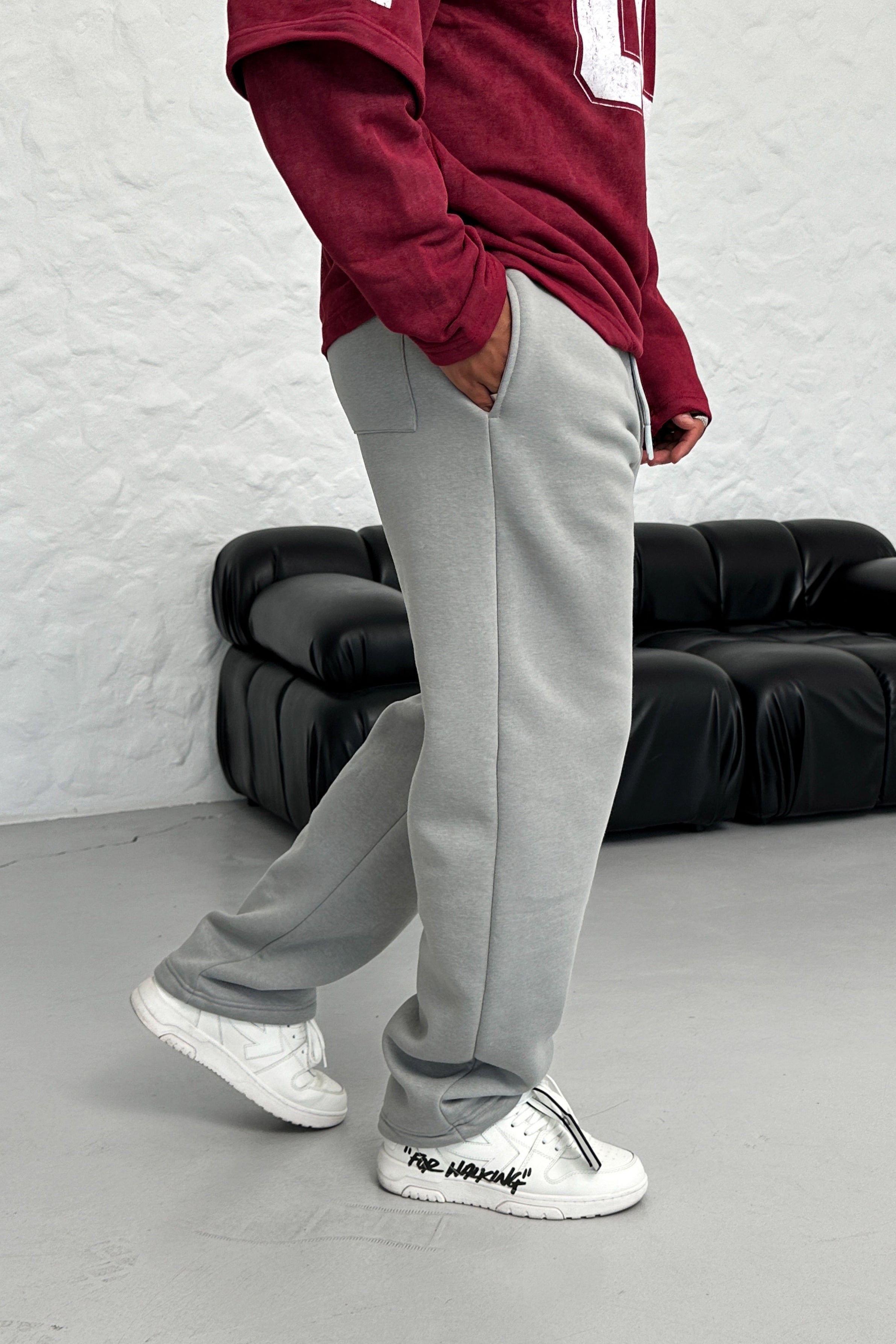 BAGGY KALIP ÜÇ İPLİK EŞOFMAN • GRİ