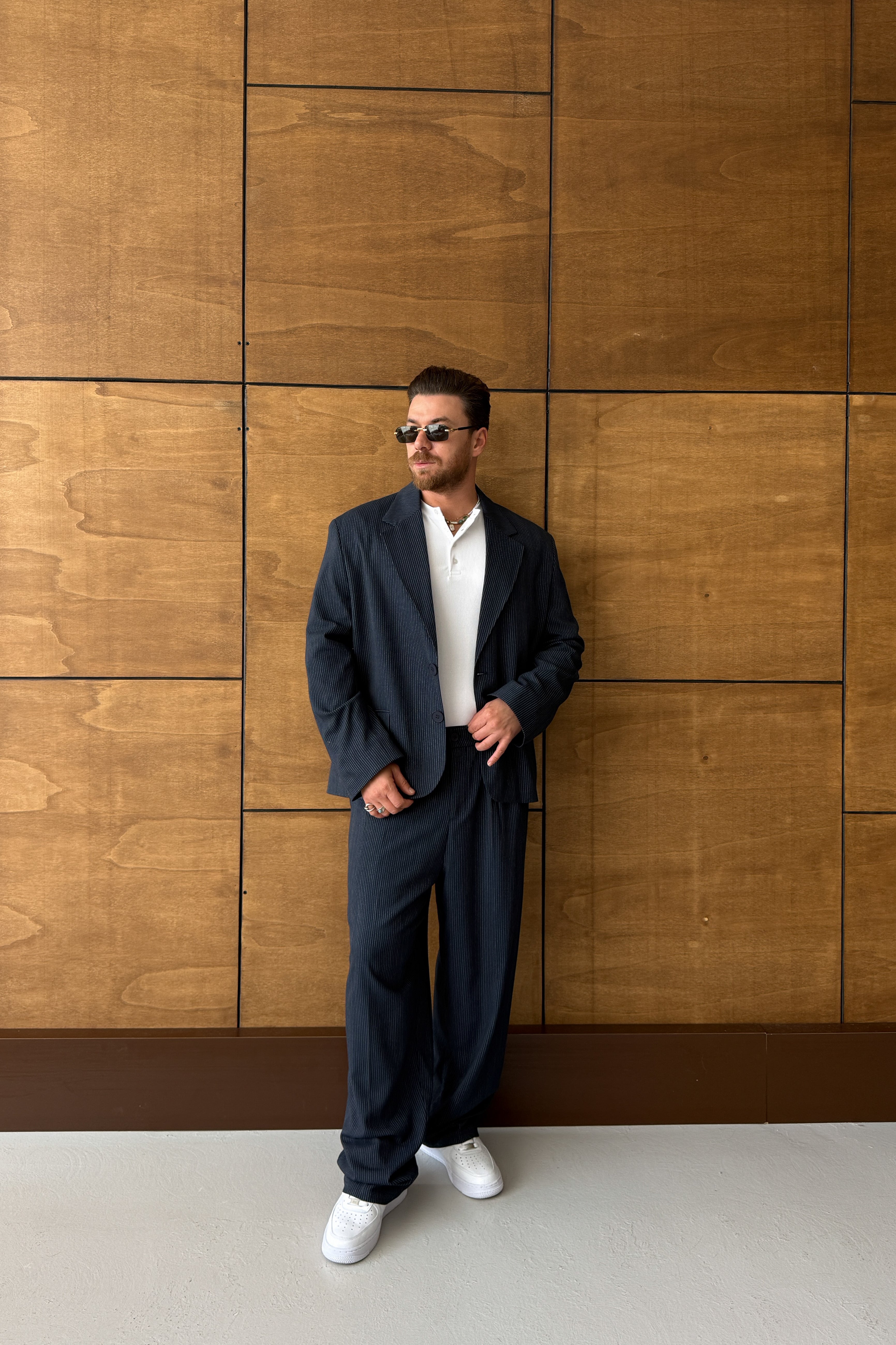 OVERSİZE ÇİZGİLİ BLAZER TAKIM ELBİSE • LACİVERT