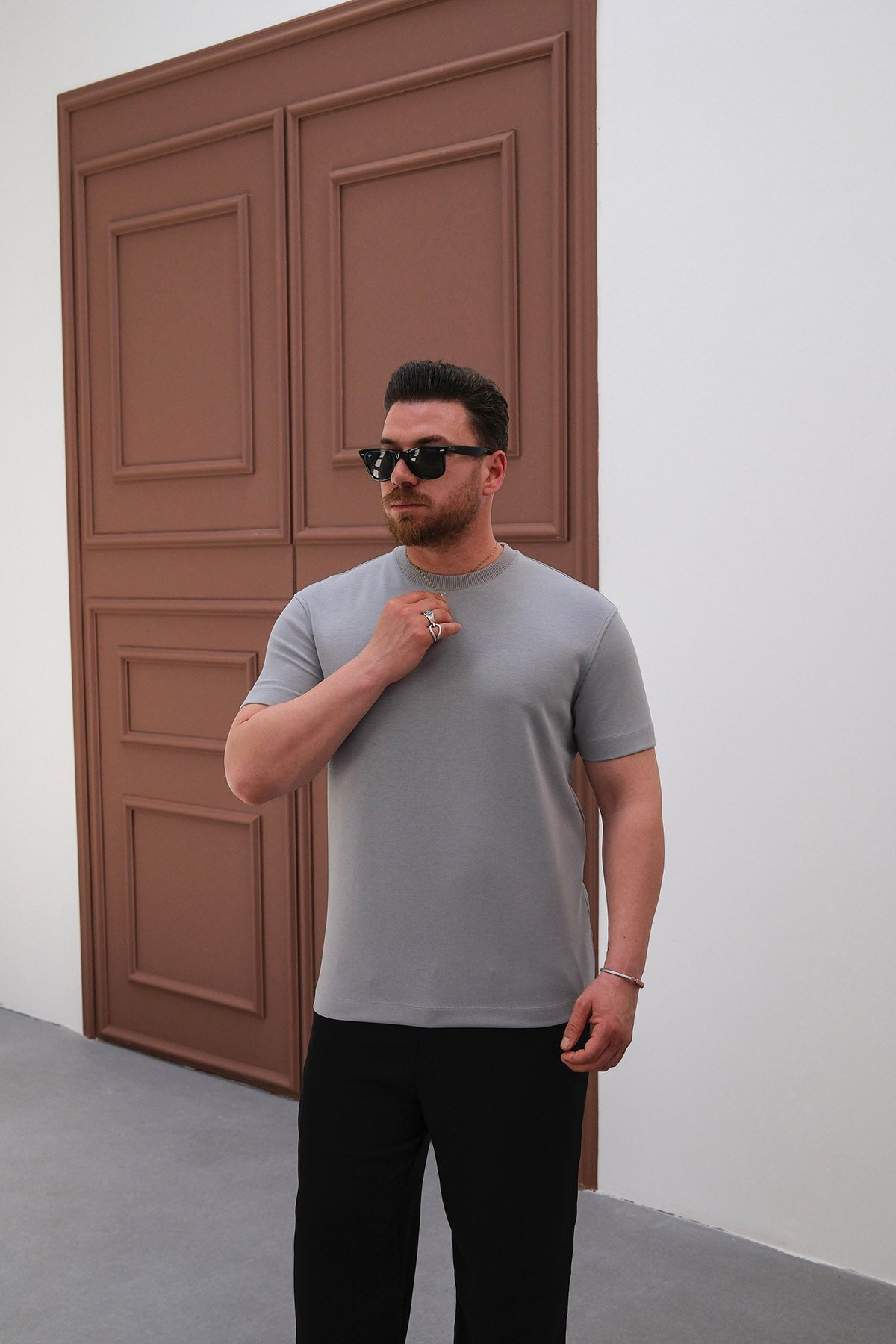 REGULAR FİT MODAL KUMAŞ BASİC TSHİRT • GRİ
