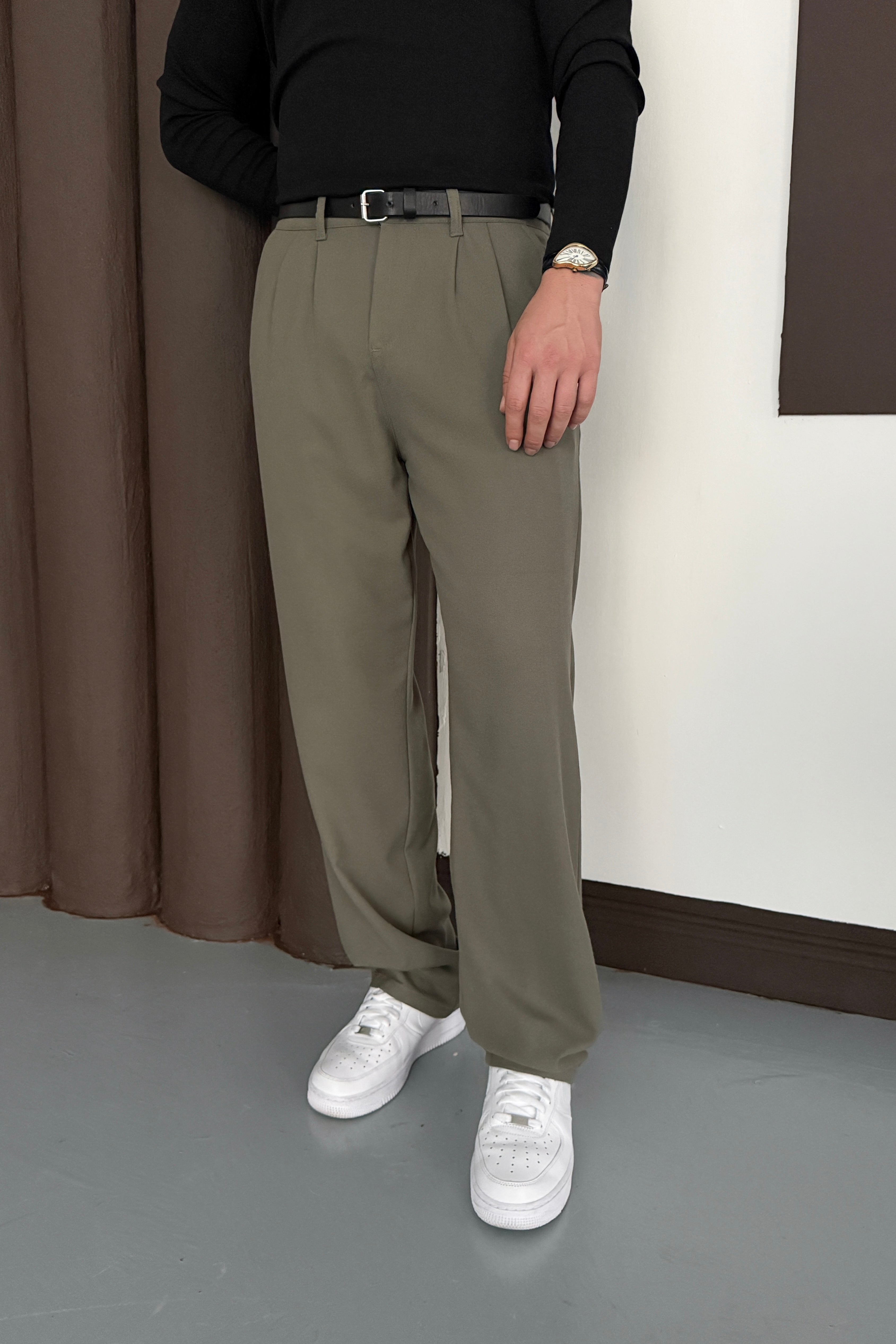 BAGGY KALIP PİLELİ KUMAŞ PANTOLON • HAKİ