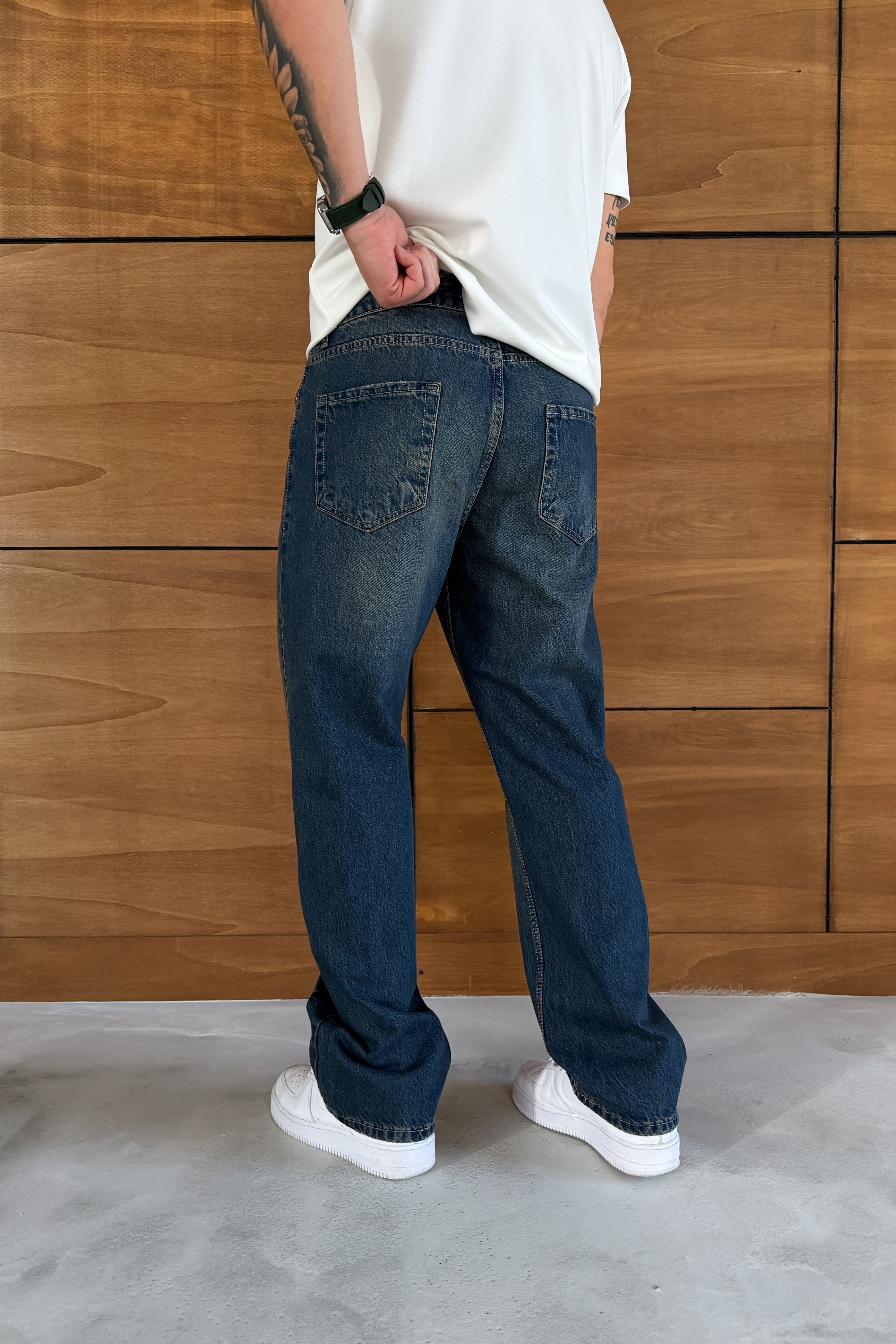 BOL KALIP ÇİÇEK MOTİFLİ KOT PANTOLON • KOYU LACİVERT 3135