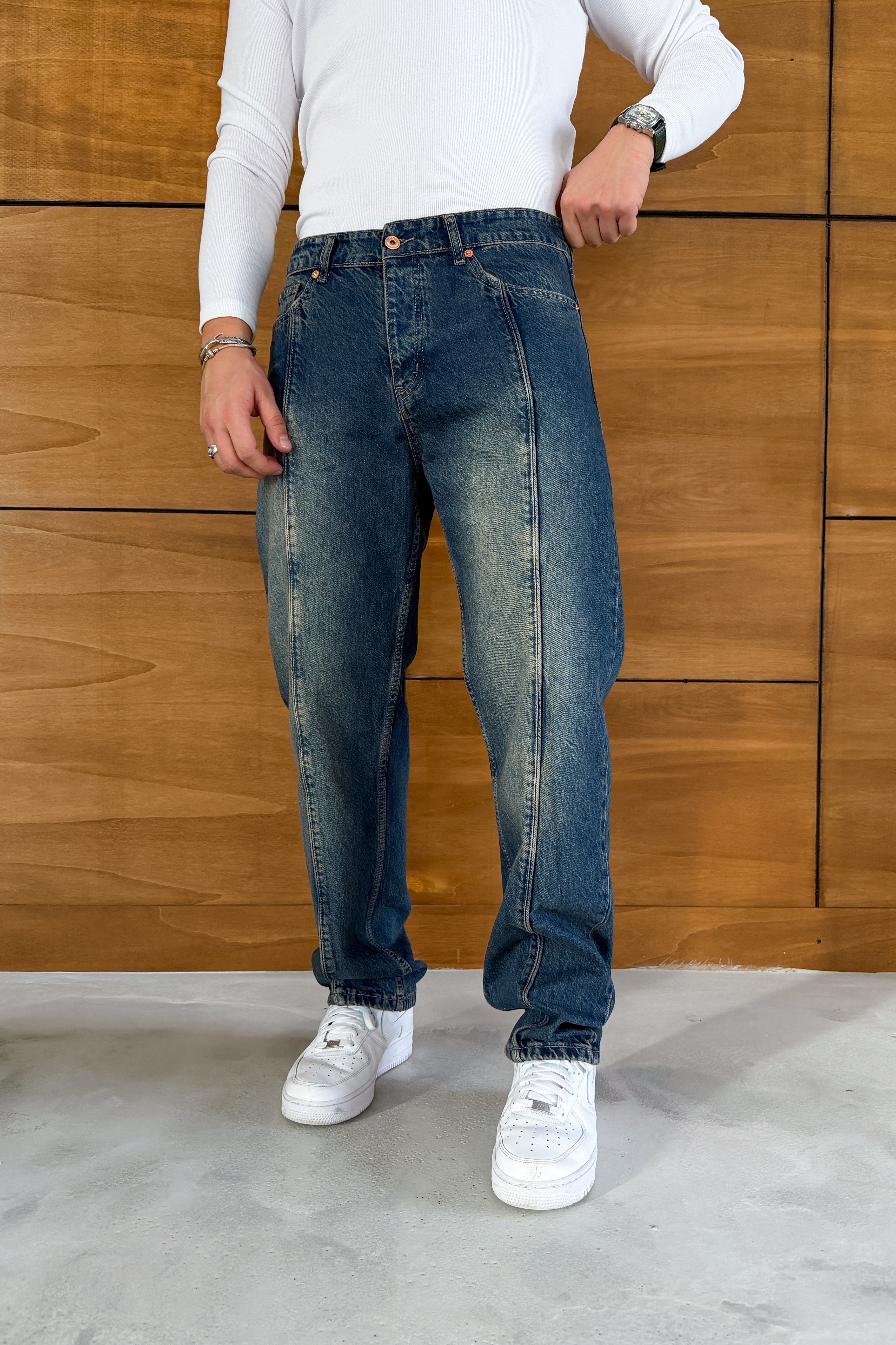 BAGGY FİT DİKİŞ DETAYLI YIKAMALI KOT PANTOLON • LACİVERT