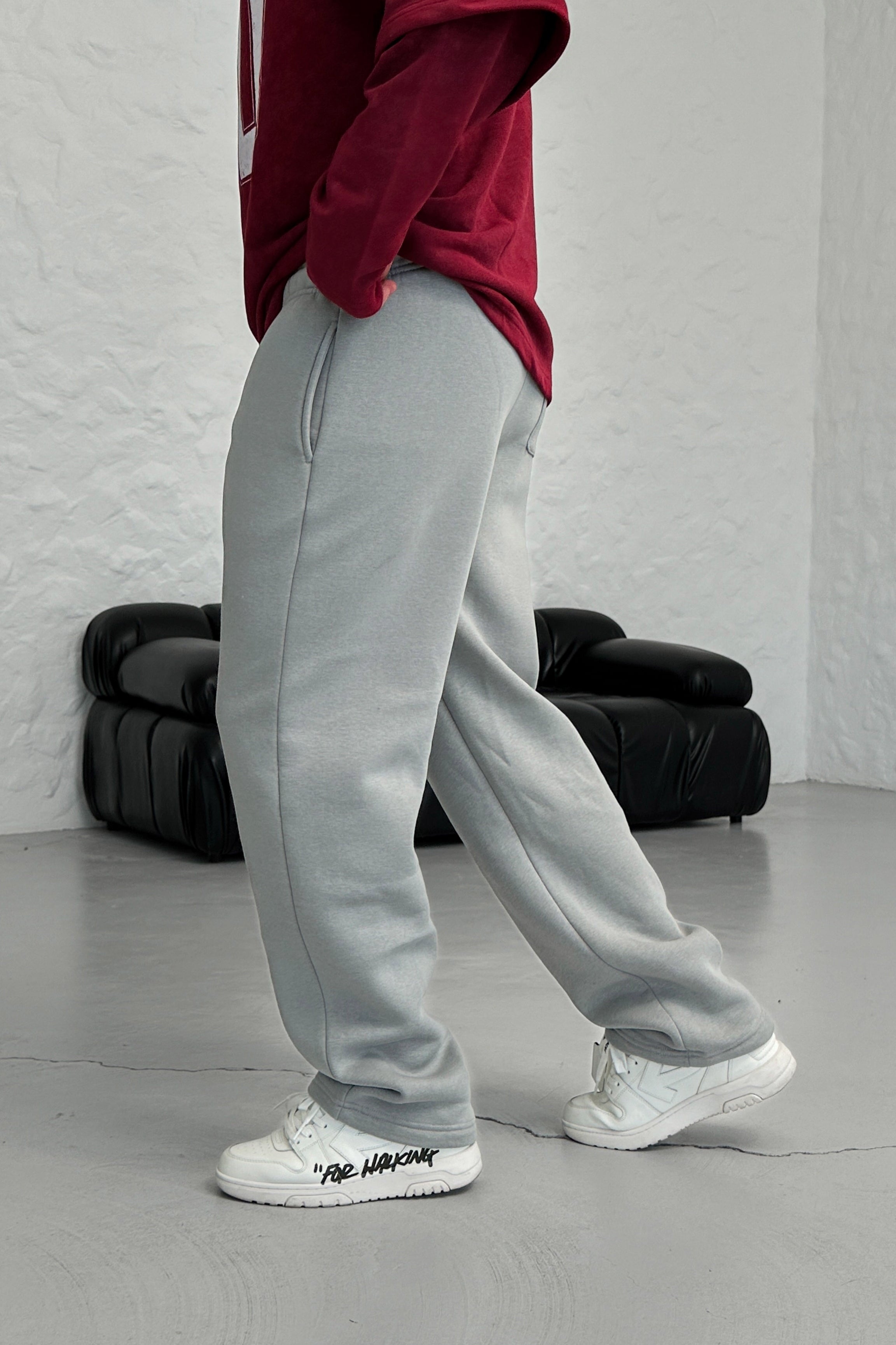 BAGGY KALIP ÜÇ İPLİK EŞOFMAN • GRİ