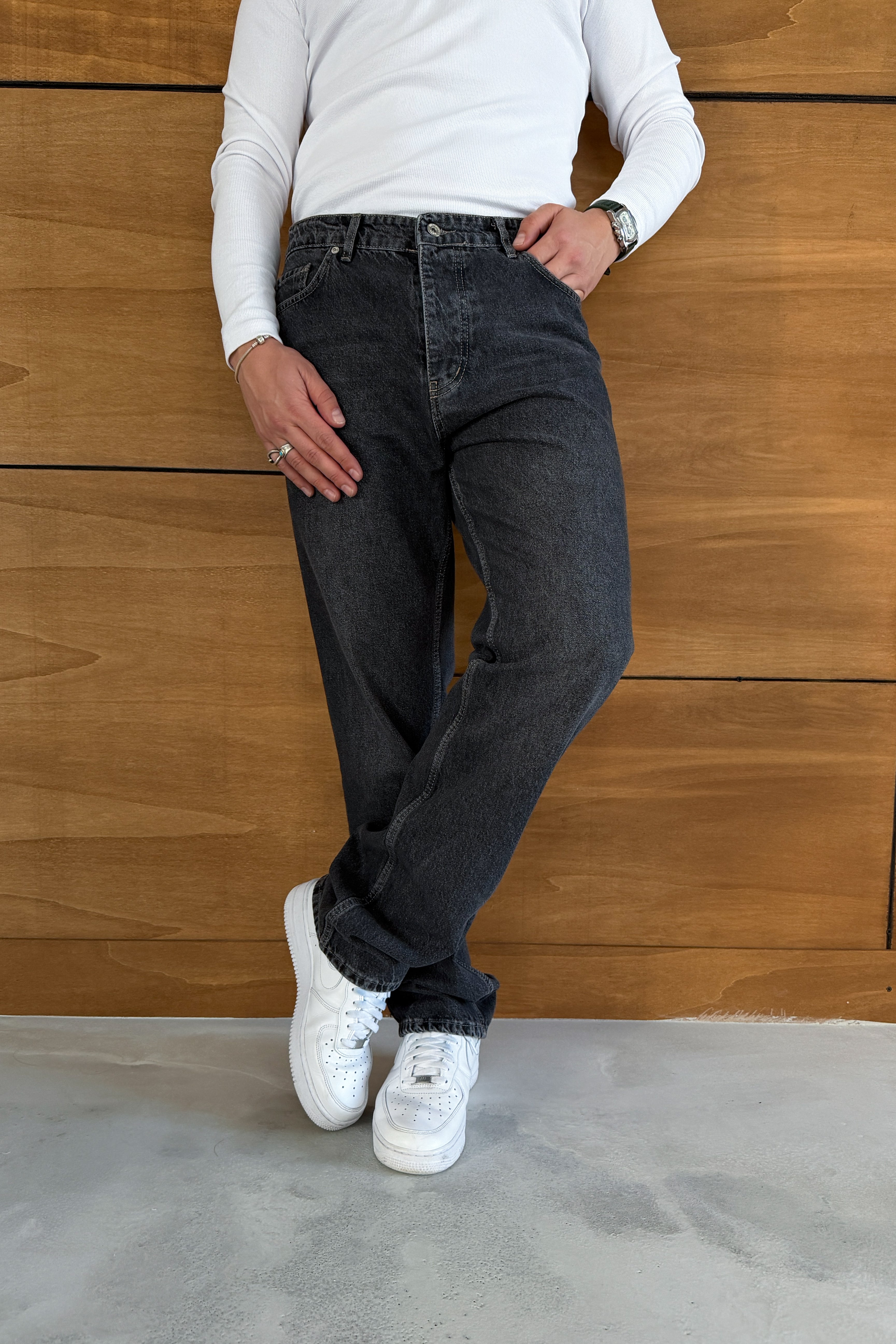 BAGGY FİT TAŞLANMIŞ KOT PANTOLON • ANTRASİT