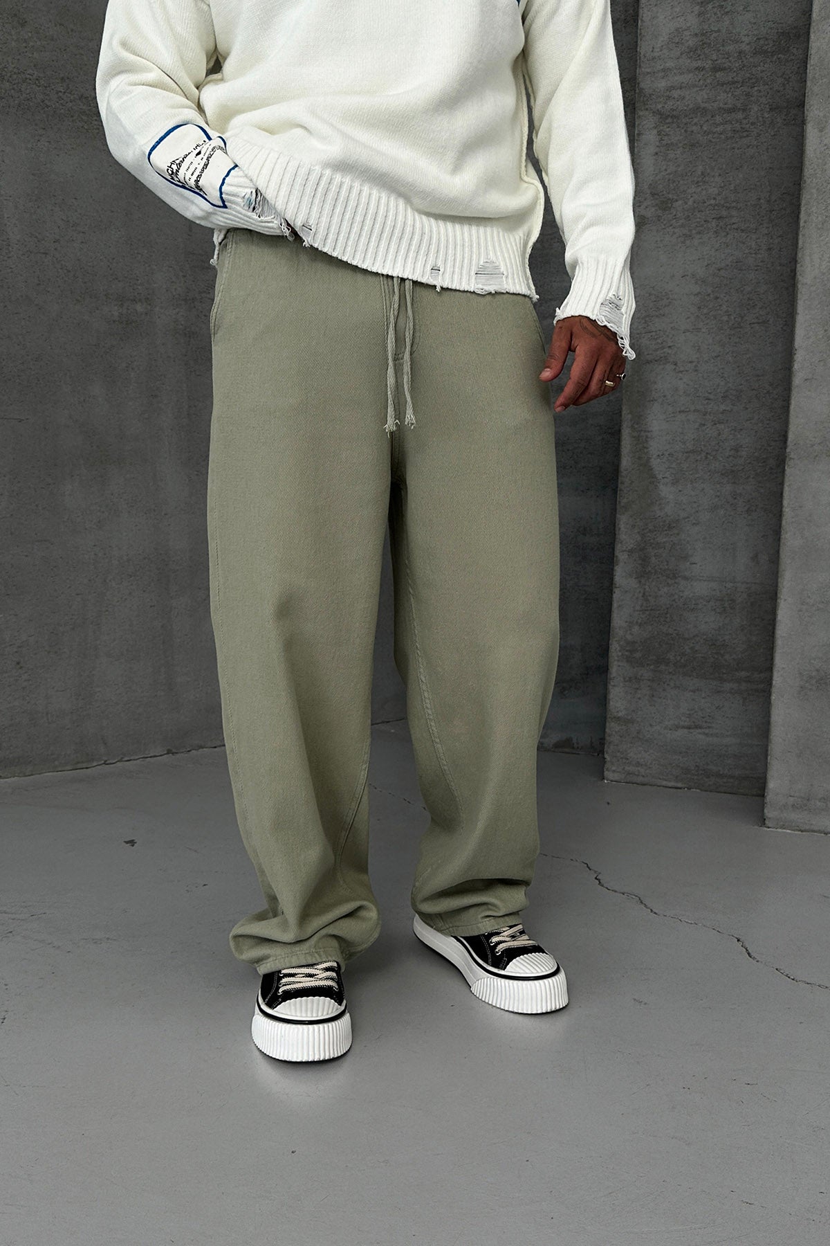 BAGGY KALIP GABARDİN KUMAŞ PANTOLON • HAKİ W11