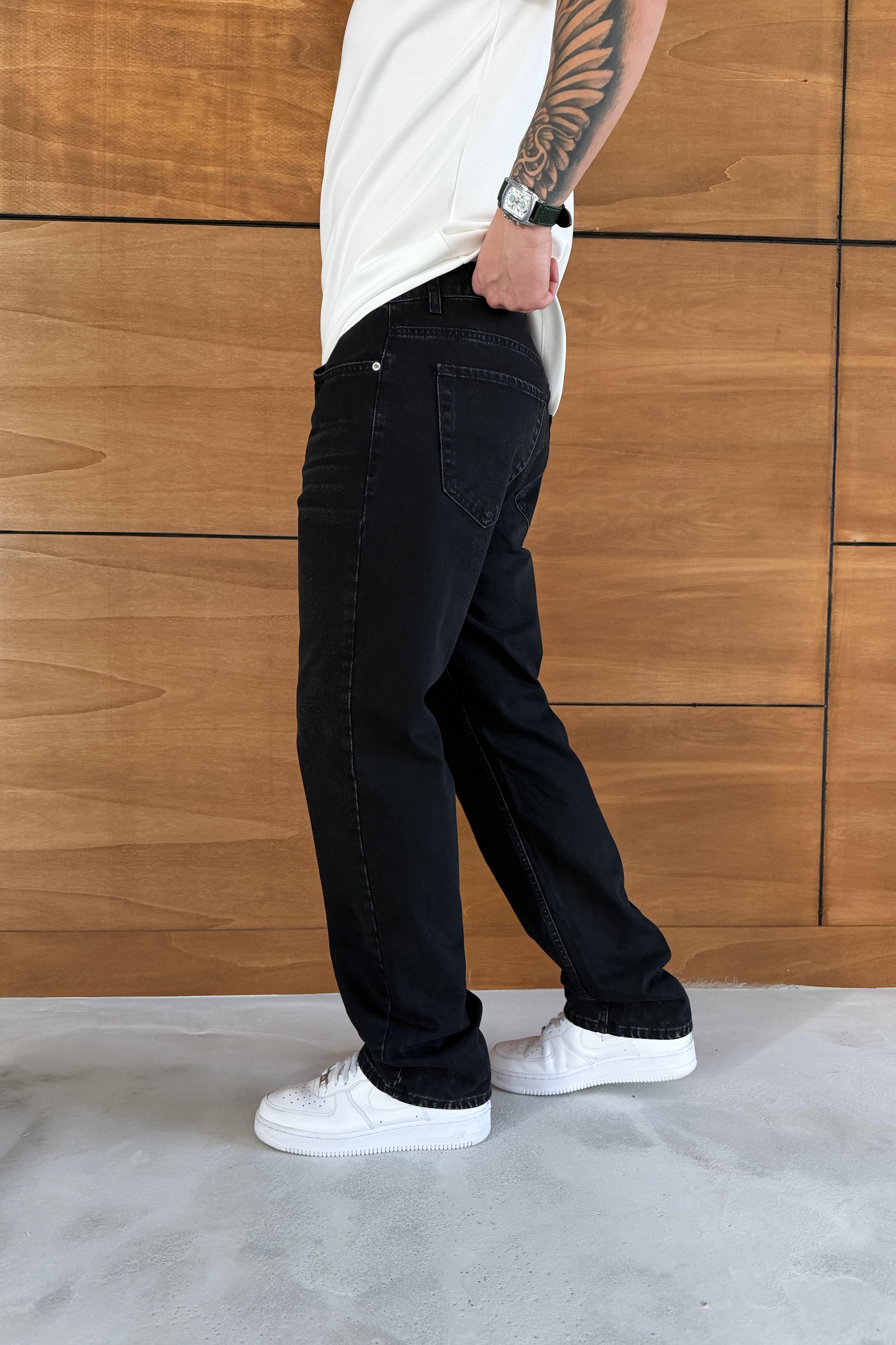 BAGGY FİT TAŞLANMIŞ KOT PANTOLON EFEKTLİ • SİYAH