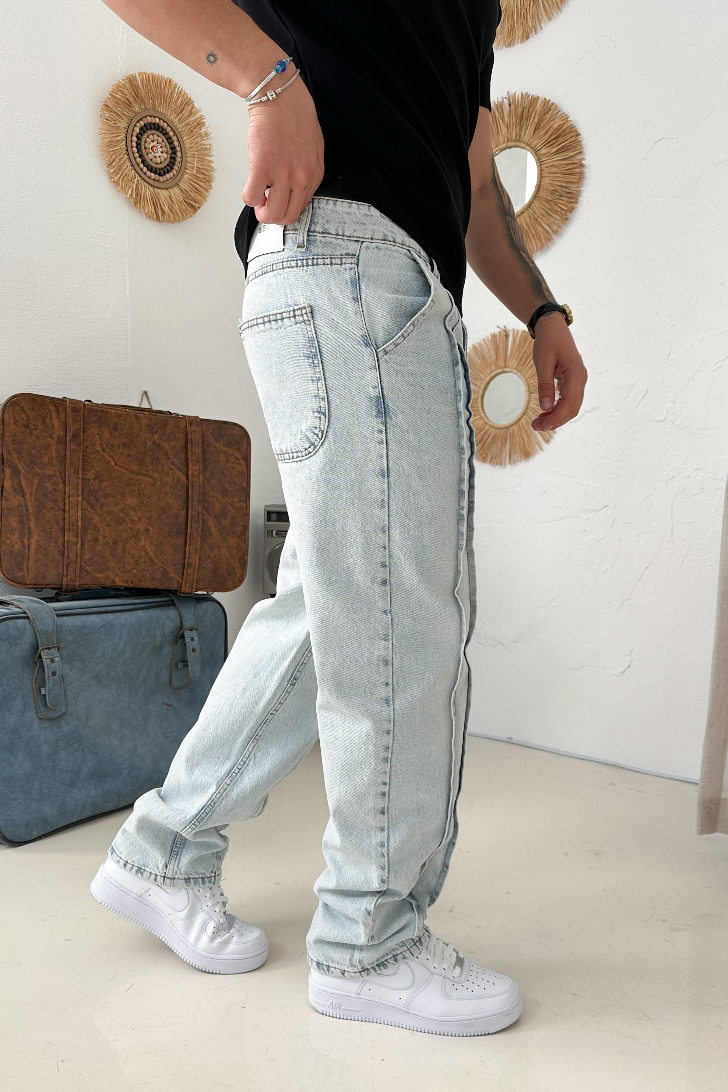 BAGGY KALIP ÇİFT SIRA DİKİŞ DETAY KOT PANTOLON • AÇIK MAVİ