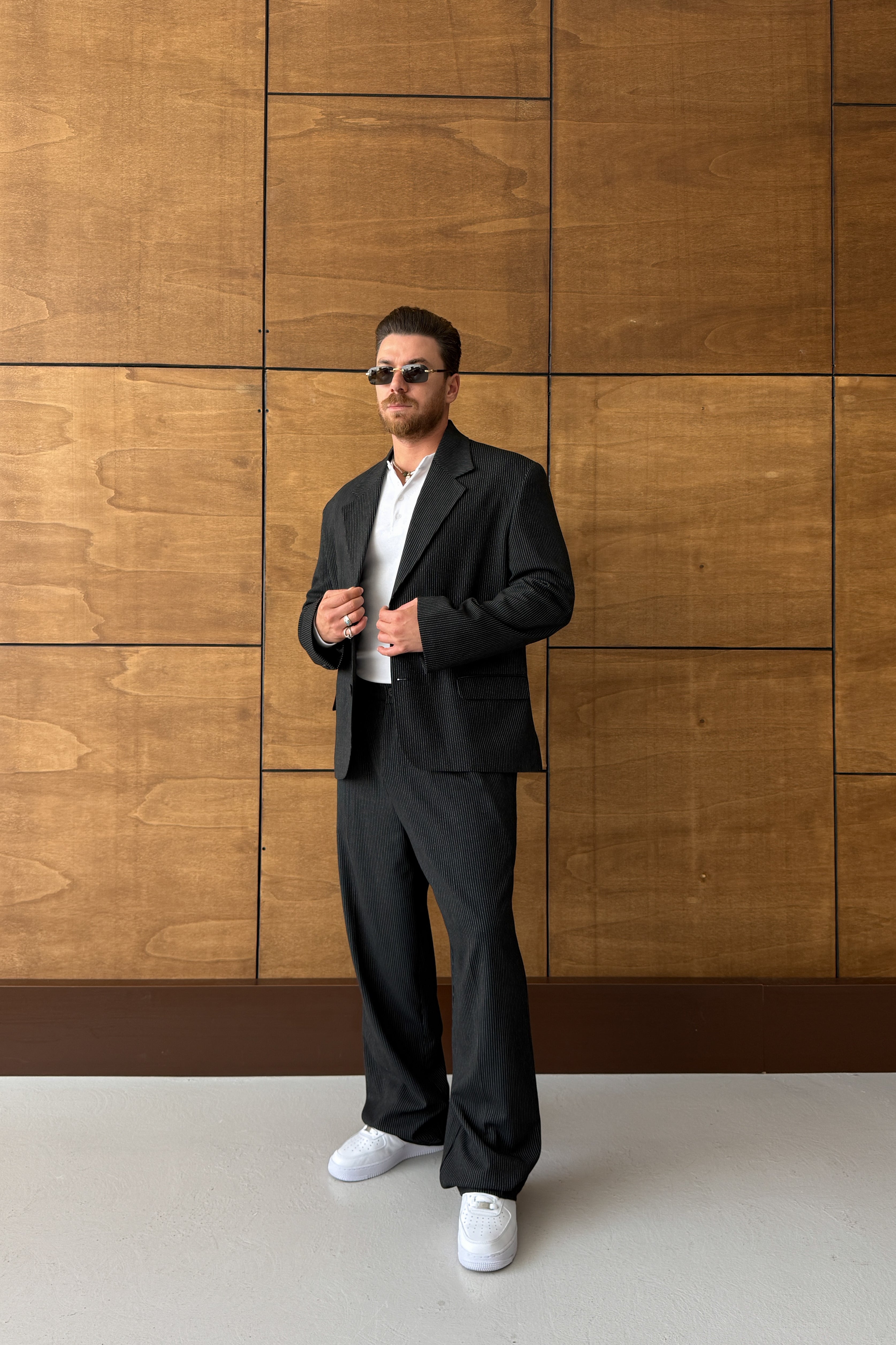 OVERSİZE ÇİZGİLİ BLAZER TAKIM ELBİSE • SİYAH