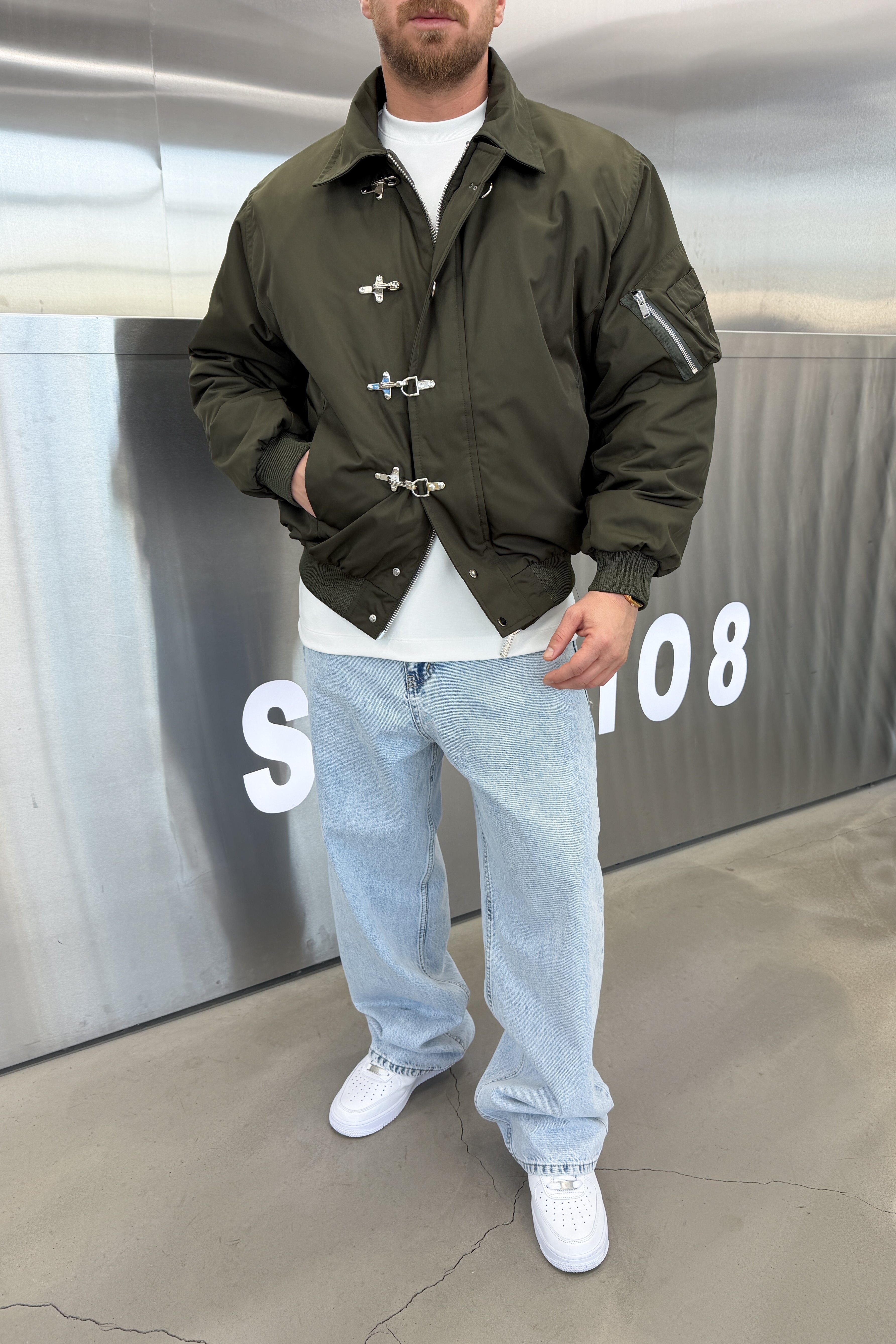 OVERSİZE METAL AKSESUARLI BOMBER MONT • HAKİ