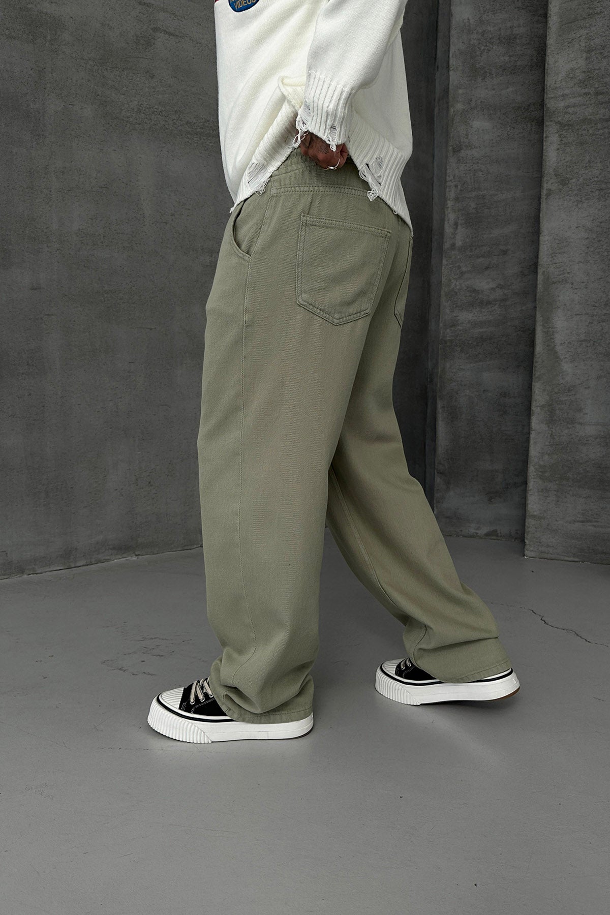 BAGGY KALIP GABARDİN KUMAŞ PANTOLON • HAKİ W11