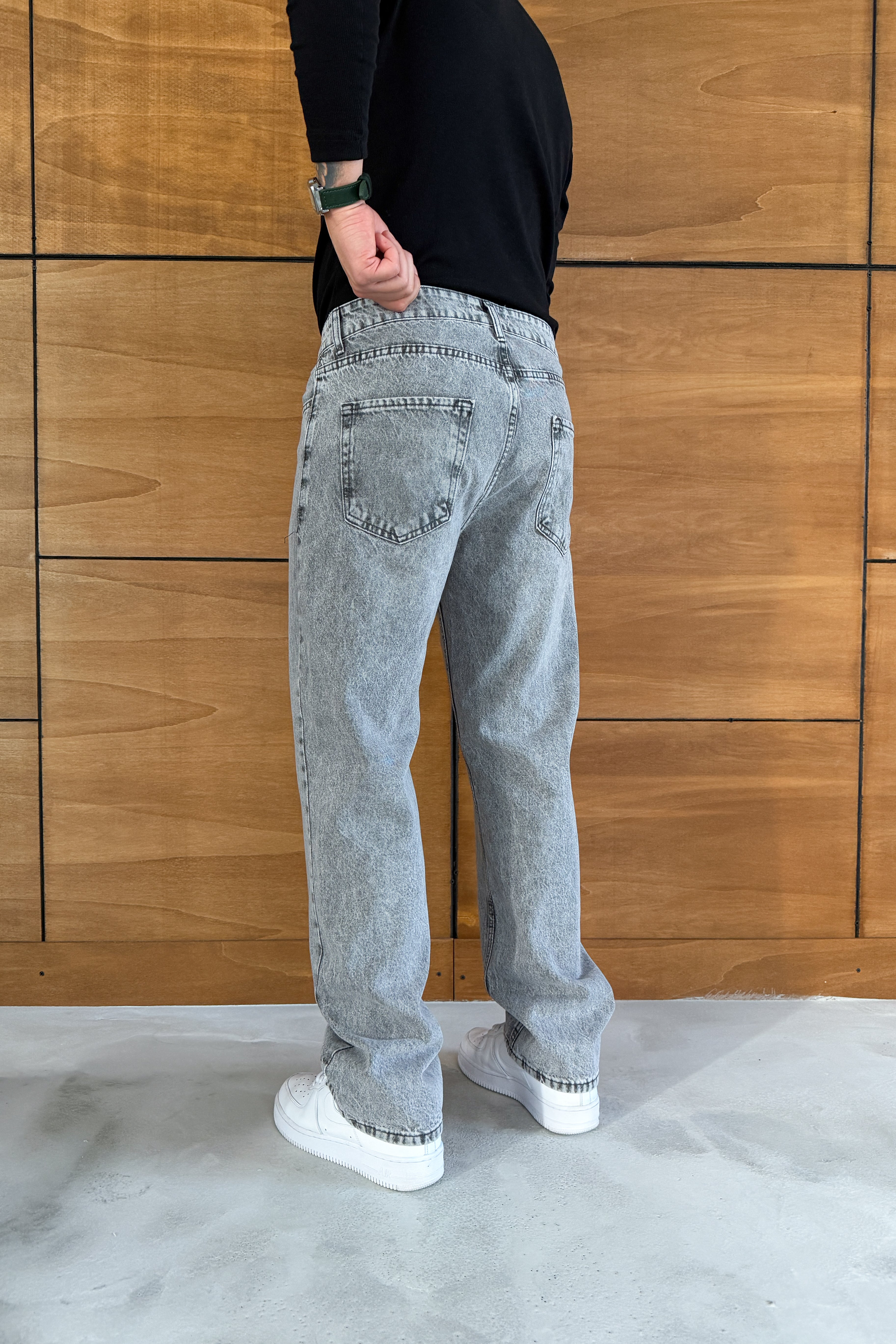 BAGGY FİT CEBİ YIRTIKLI TAŞLANMIŞ KOT PANTOLON • GRİ