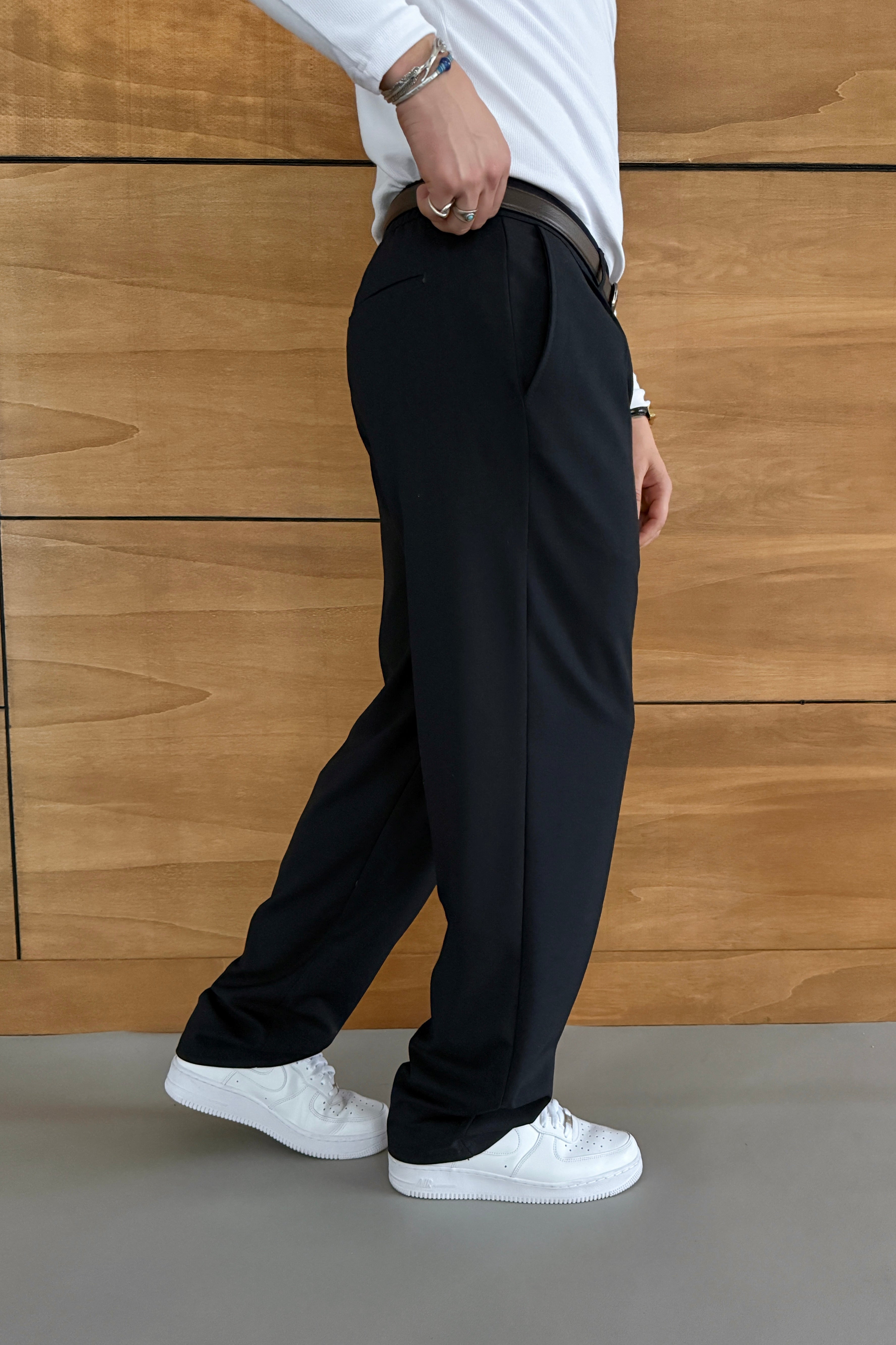 BAGGY KALIP PİLELİ KUMAŞ PANTOLON • LACİVERT