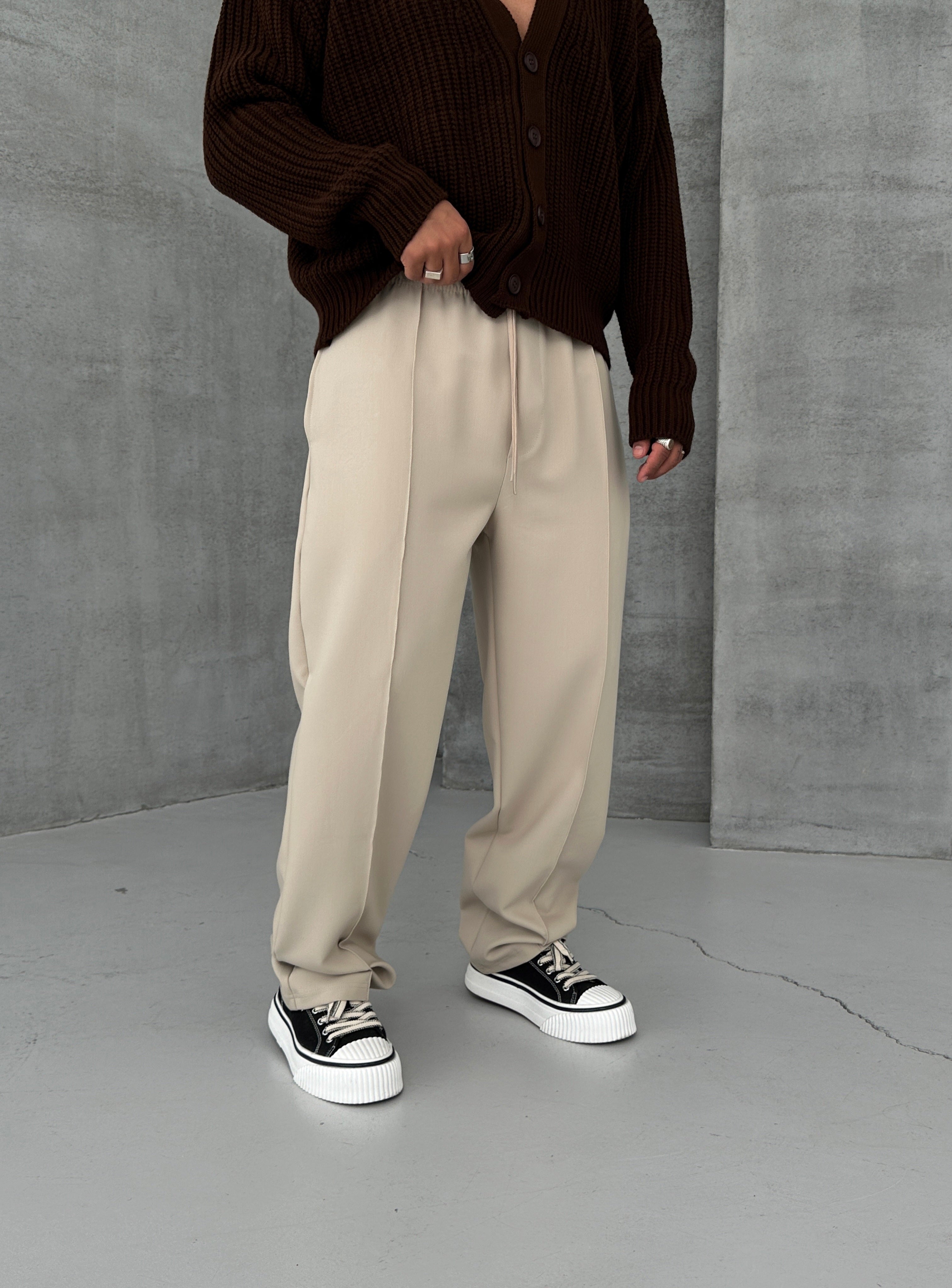 BAGGY KALIP DİKİŞ DETAYLI KUMAŞ PANTOLON•TAŞ