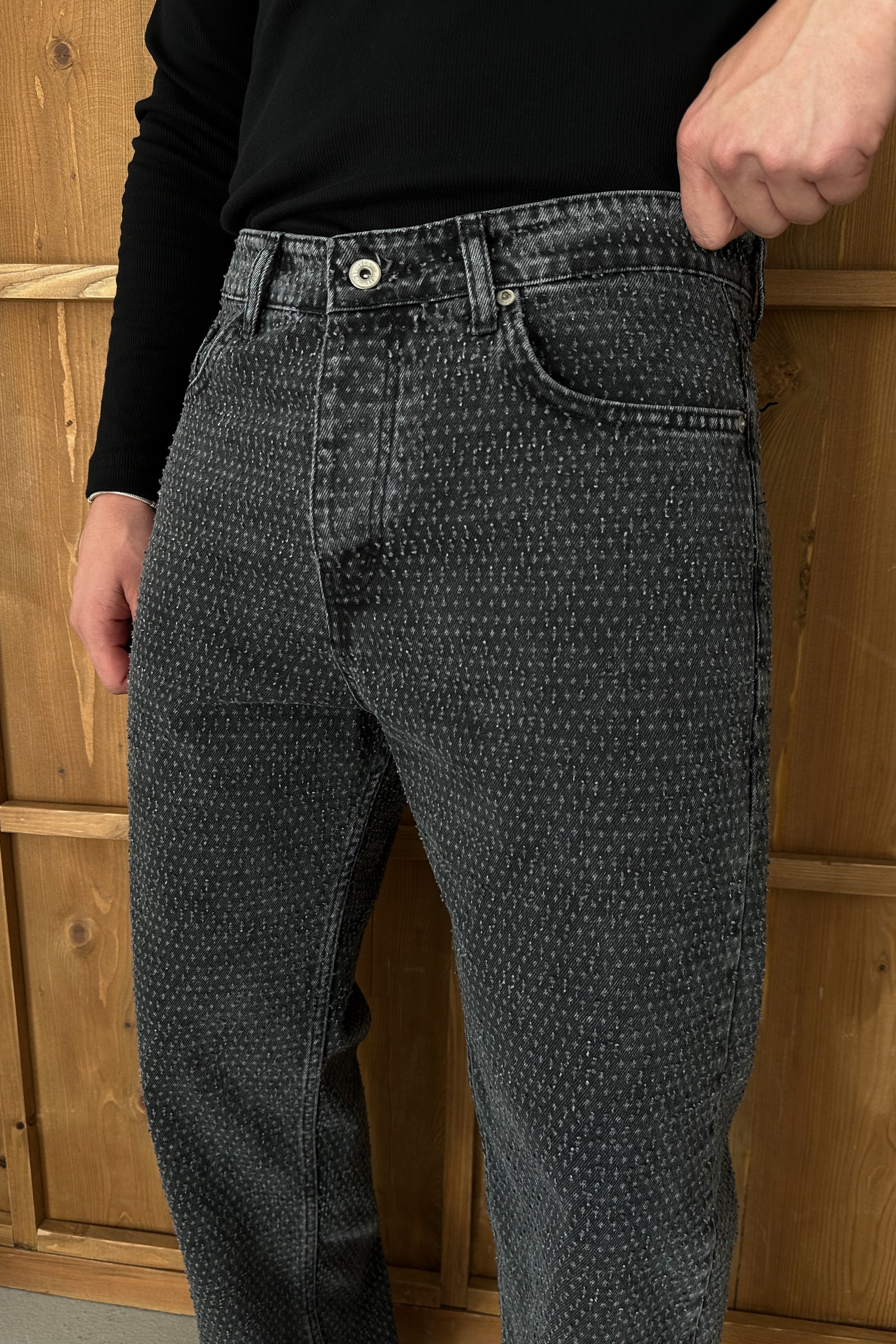 BAGGY FİT NOKTA YIRTIK DETAY TASARIM KOT PANTOLON • SİYAH W11