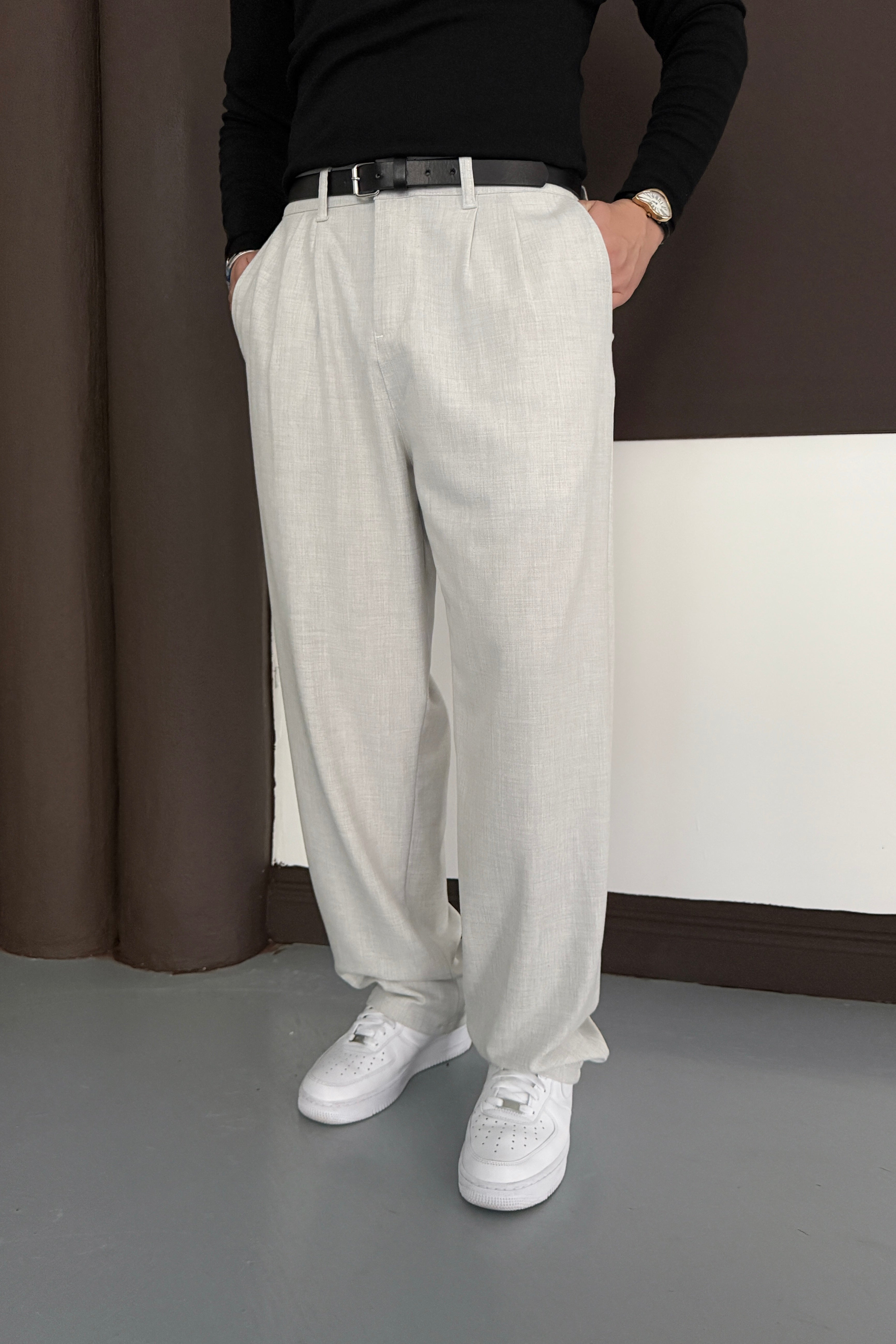 BAGGY KALIP PİLELİ KUMAŞ PANTOLON • GRİ