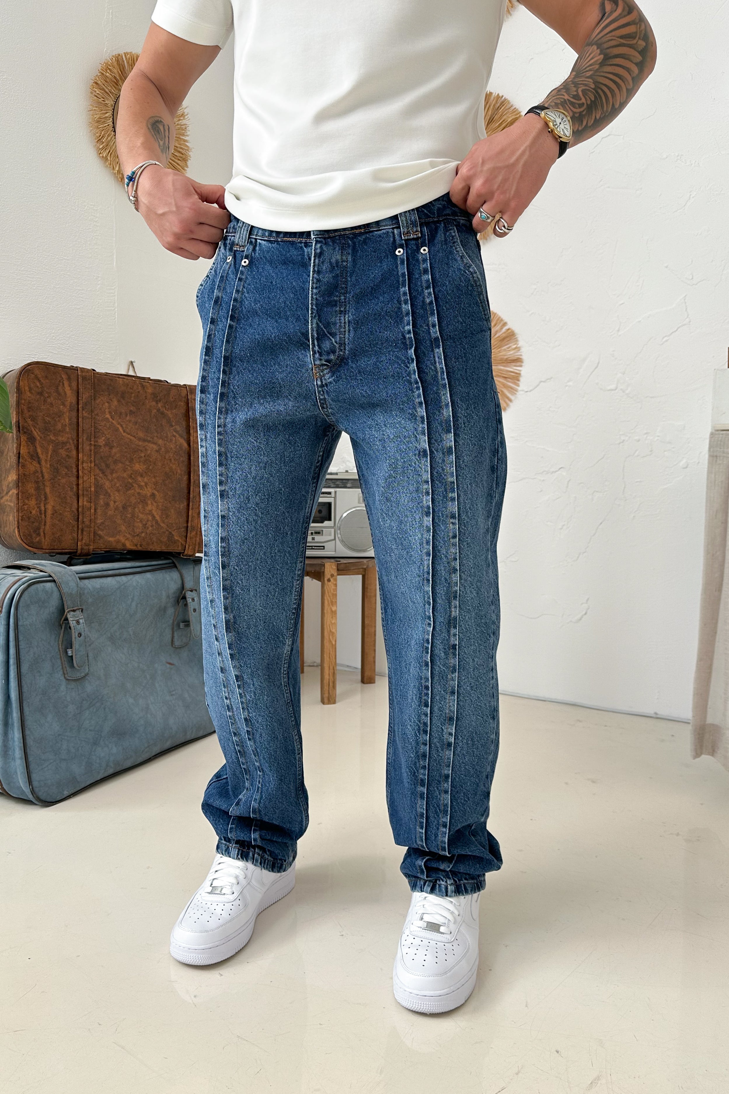 BAGGY KALIP ÇİFT SIRA DİKİŞ DETAY KOT PANTOLON • LACİVERT