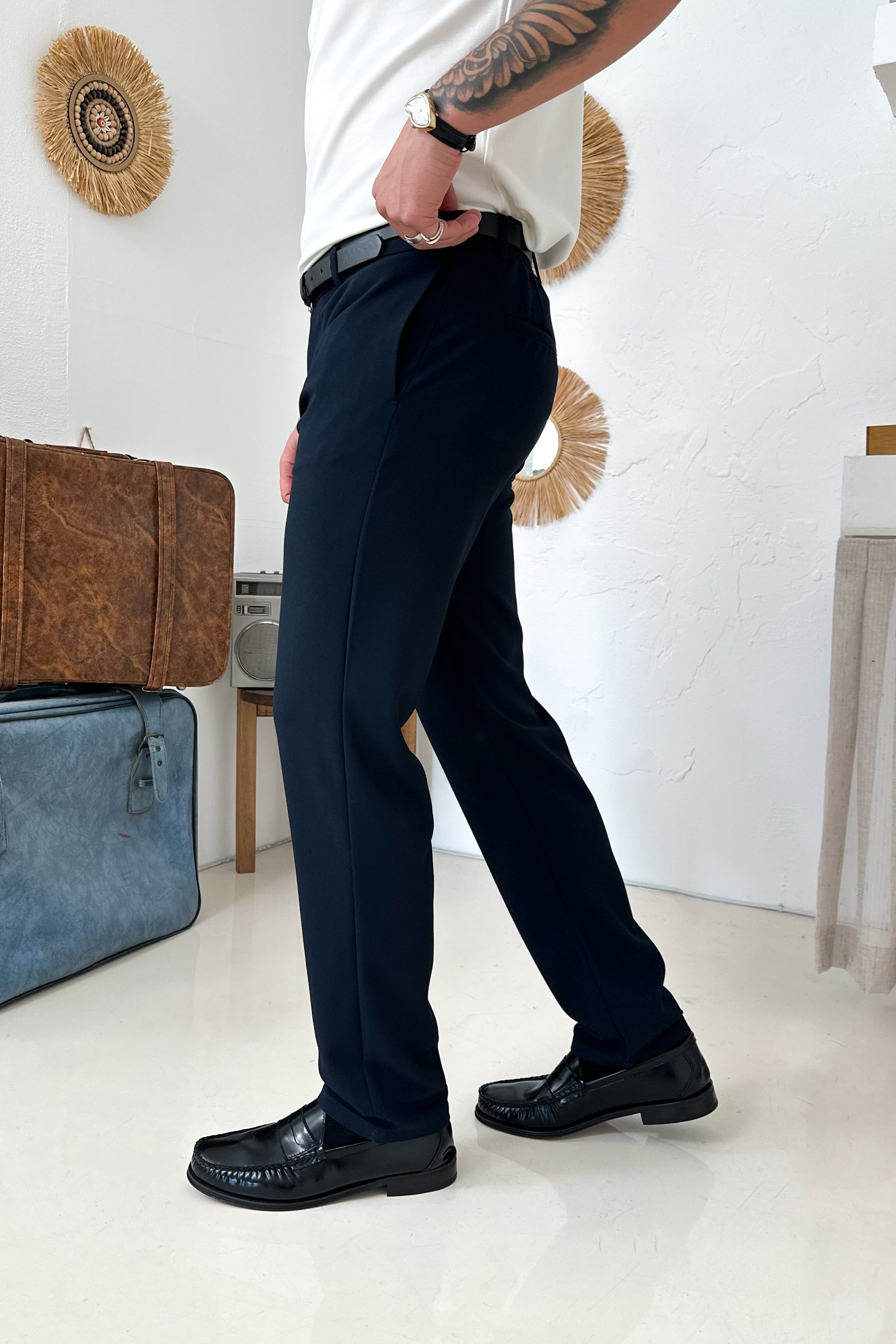 REGULAR FİT KUMAŞ PANTOLON • LACİVERT